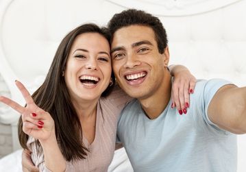 5 Cara Menjadi Pribadi yang Lebih Baik Untuk Pasangan dan Hubungan Langgeng