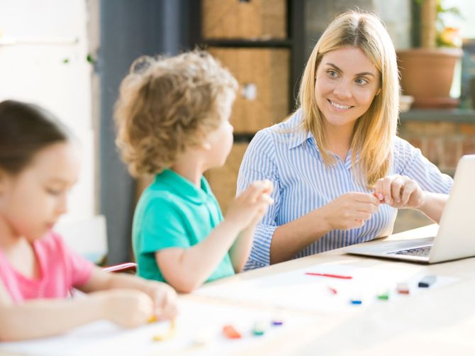 Paling Efektif Pakai 9 Cara  Mengajar  Anak  PAUD Agar  Tidak  