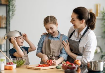 7 Menu Makanan Sehat Untuk Keluarga di Rumah