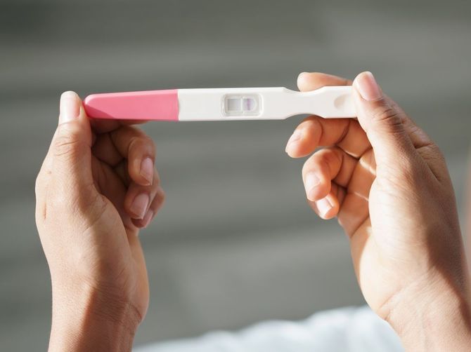 7 Rekomendasi Test Pack Yang Akurat Untuk Mengecek Kehamilan