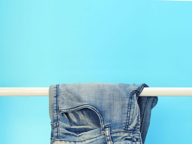8 Jenis Celana Jeans Wanita, Paling Nyaman Dipakai yang Mana?
