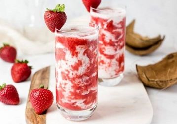 Mencoba Kelezatan Strawberry Milk yang Populer di Korea